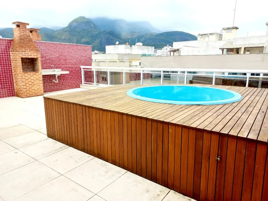 Foto 1 de Cobertura com 4 Quartos à venda, 166m² em Freguesia- Jacarepaguá, Rio de Janeiro