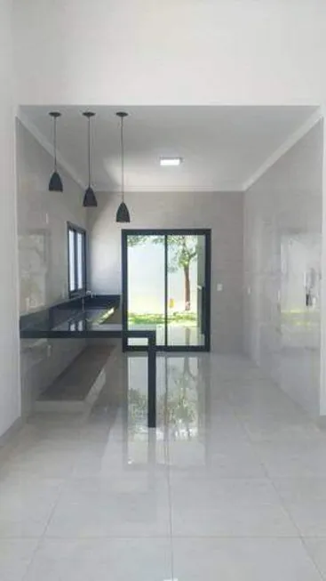 Foto 1 de Casa com 3 Quartos à venda, 145m² em Bosque dos Buritis, Uberlândia