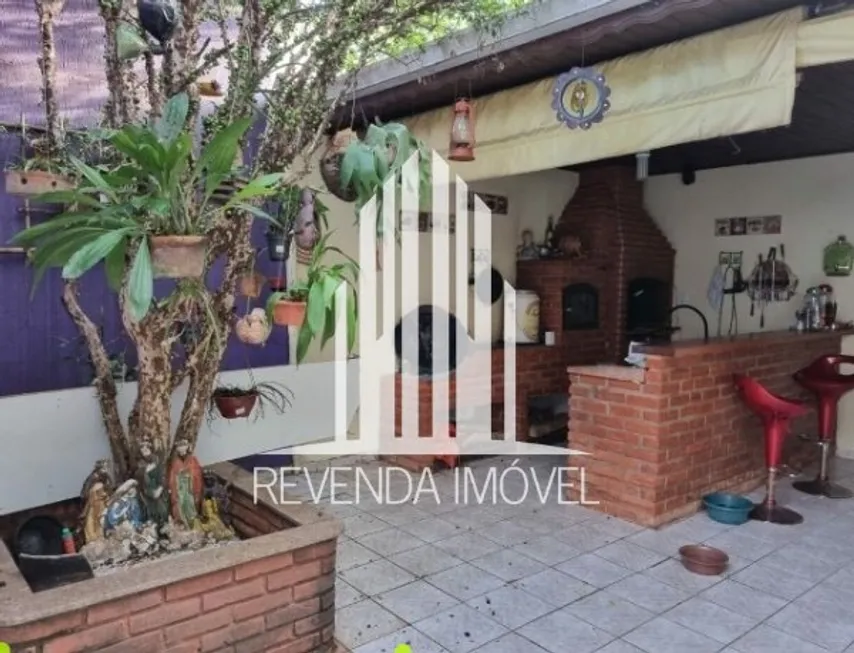 Foto 1 de Casa com 2 Quartos à venda, 195m² em Paraiso, Santo André