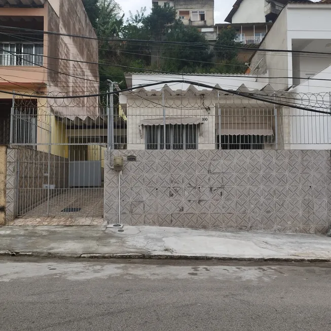 Foto 1 de Casa com 2 Quartos à venda, 100m² em Cocotá, Rio de Janeiro