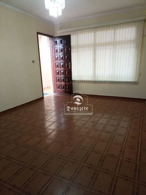 Foto 1 de Sobrado com 3 Quartos à venda, 167m² em Campestre, Santo André