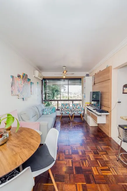 Foto 1 de Apartamento com 2 Quartos à venda, 60m² em Nonoai, Porto Alegre