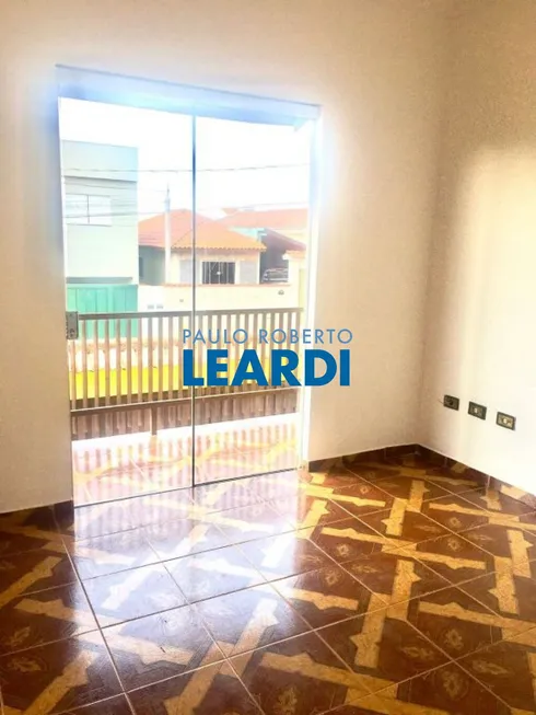 Foto 1 de Sobrado com 3 Quartos à venda, 122m² em Residencial Santa Clara, Poços de Caldas