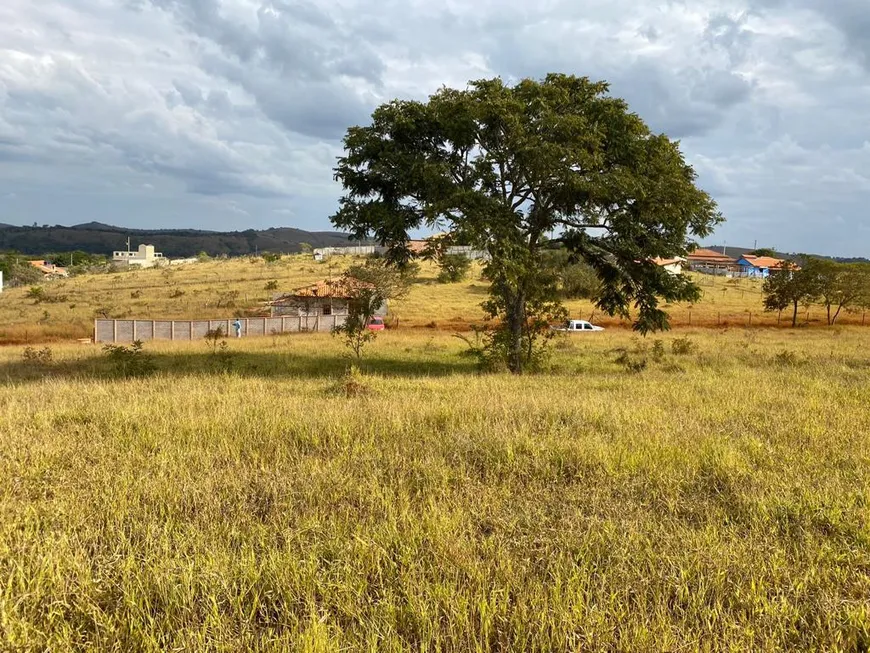 Foto 1 de Lote/Terreno à venda, 815m² em Zona Rural, Tiradentes