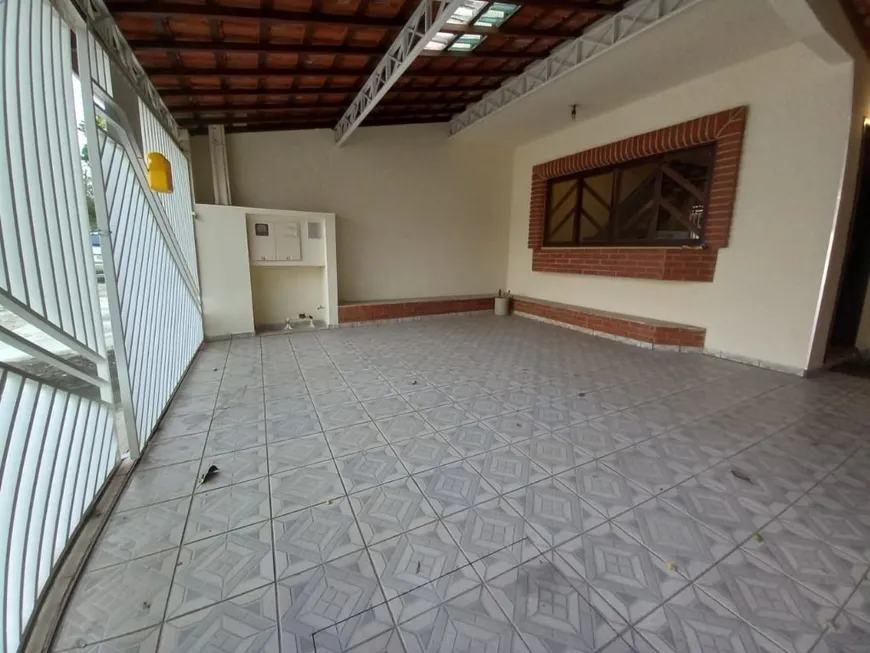 Foto 1 de Sobrado com 3 Quartos à venda, 182m² em Reserva do Bosque, São José dos Campos