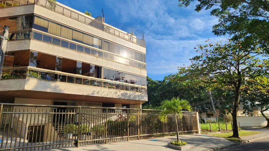Foto 1 de Apartamento com 3 Quartos à venda, 135m² em Recreio Dos Bandeirantes, Rio de Janeiro