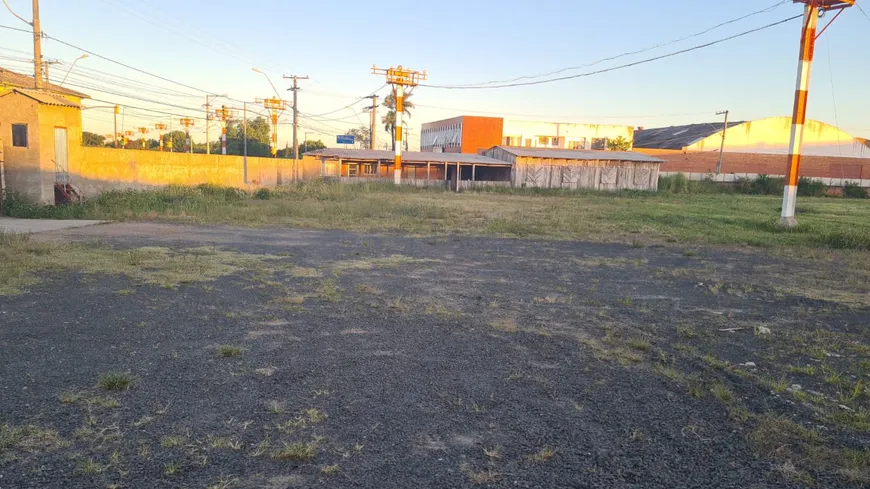 Foto 1 de Lote/Terreno para venda ou aluguel, 10500000m² em Anchieta, Porto Alegre