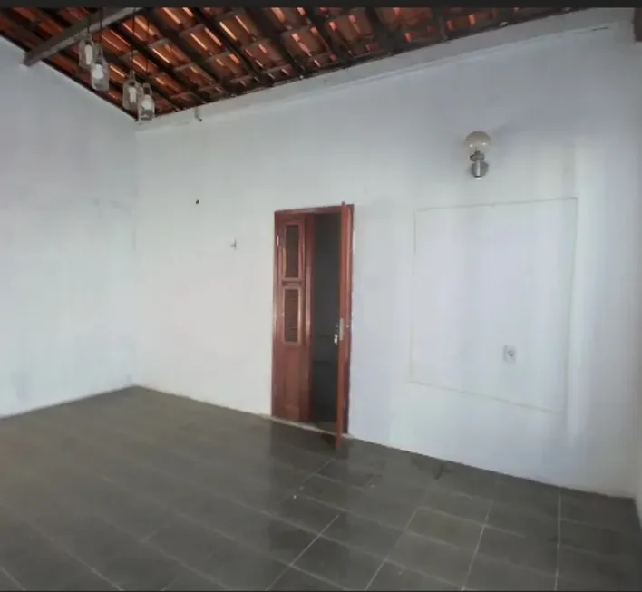 Foto 1 de Casa com 2 Quartos à venda, 80m² em Matatu, Salvador