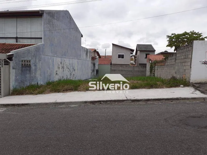 Foto 1 de Lote/Terreno à venda, 250m² em Mombaça, Pindamonhangaba