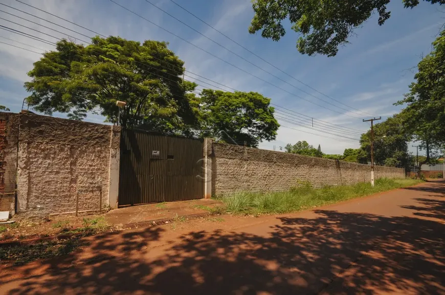 Foto 1 de Fazenda/Sítio à venda, 300m² em Loteamento Porto Dourado, Foz do Iguaçu