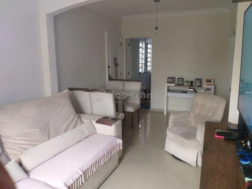 Foto 1 de Apartamento com 2 Quartos à venda, 60m² em Vila Marieta, Campinas