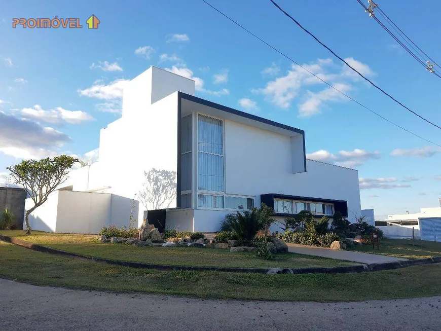 Foto 1 de Casa de Condomínio com 3 Quartos à venda, 303m² em Itapecerica, Salto