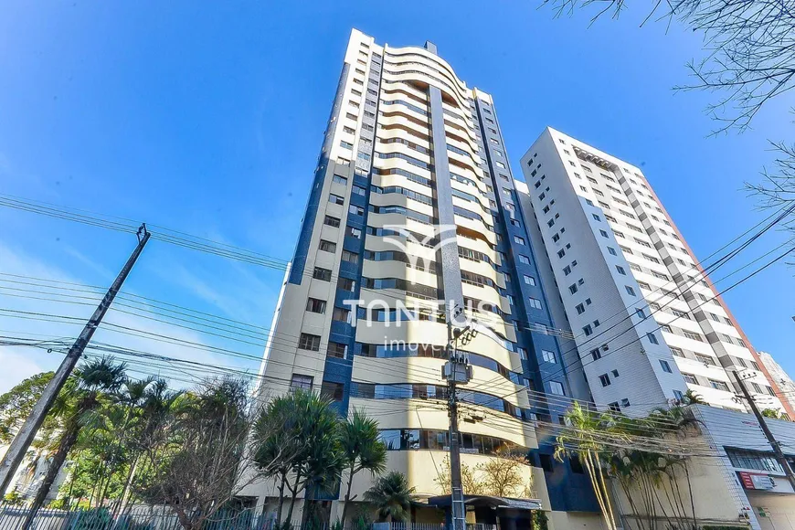 Foto 1 de Apartamento com 3 Quartos à venda, 119m² em Cabral, Curitiba