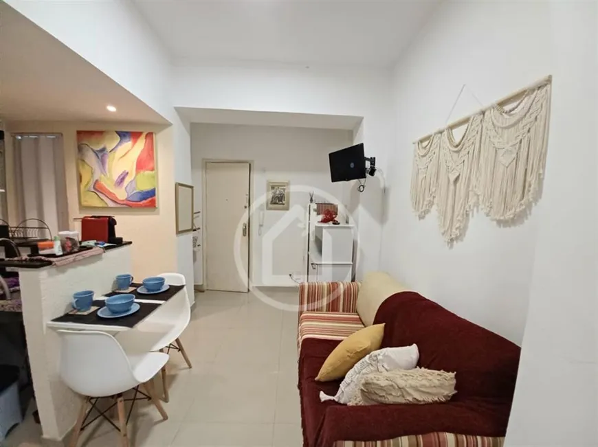 Foto 1 de Apartamento com 1 Quarto à venda, 20m² em Copacabana, Rio de Janeiro