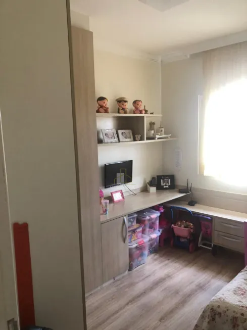 Foto 1 de Casa com 2 Quartos à venda, 112m² em Jardim Honda 2, Londrina