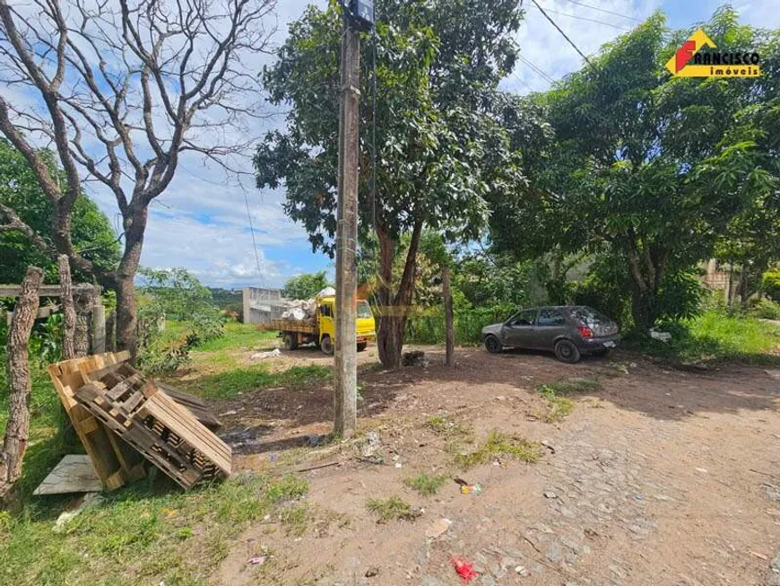 Foto 1 de Lote/Terreno à venda, 360m² em Jardim Alterosa, Divinópolis