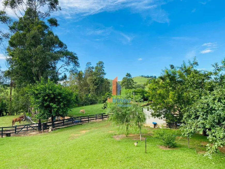 Foto 1 de Fazenda/Sítio com 3 Quartos à venda, 600m² em Zona Rural, Ouro Fino