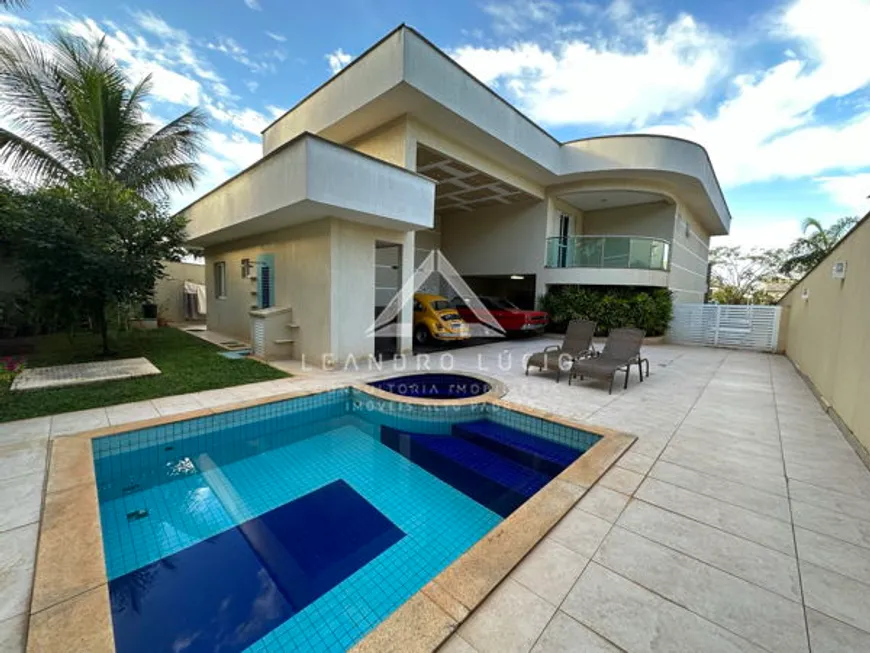 Foto 1 de Casa de Condomínio com 4 Quartos à venda, 420m² em Alphaville Ipe, Goiânia