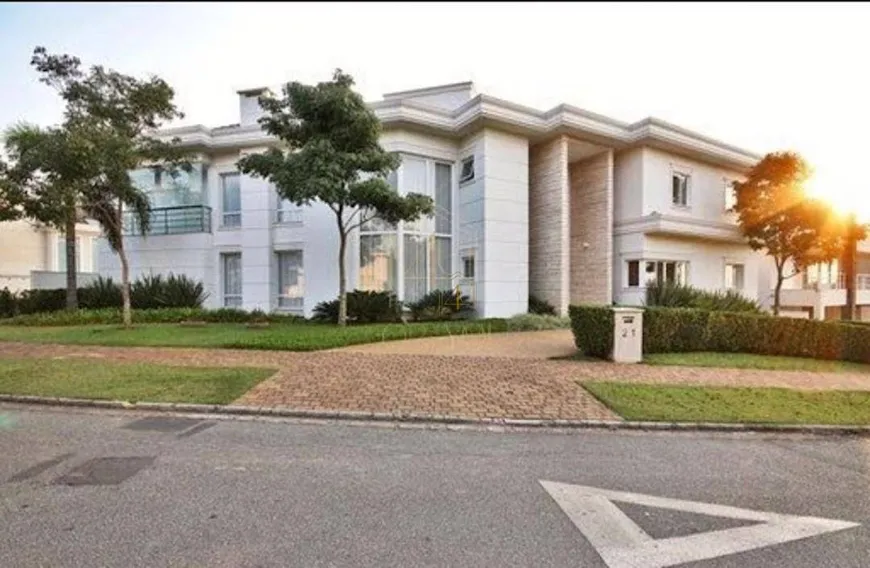 Foto 1 de Casa de Condomínio com 5 Quartos à venda, 761m² em Alphaville, Santana de Parnaíba