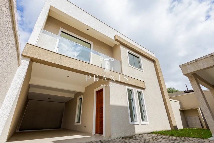 Foto 1 de Casa com 3 Quartos à venda, 141m² em Jardim das Américas, Curitiba