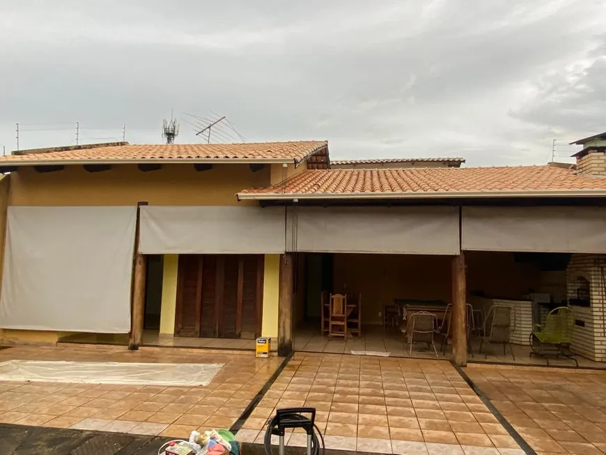 Foto 1 de Casa com 1 Quarto para alugar, 88m² em Vila Jardim São Judas Tadeu, Goiânia