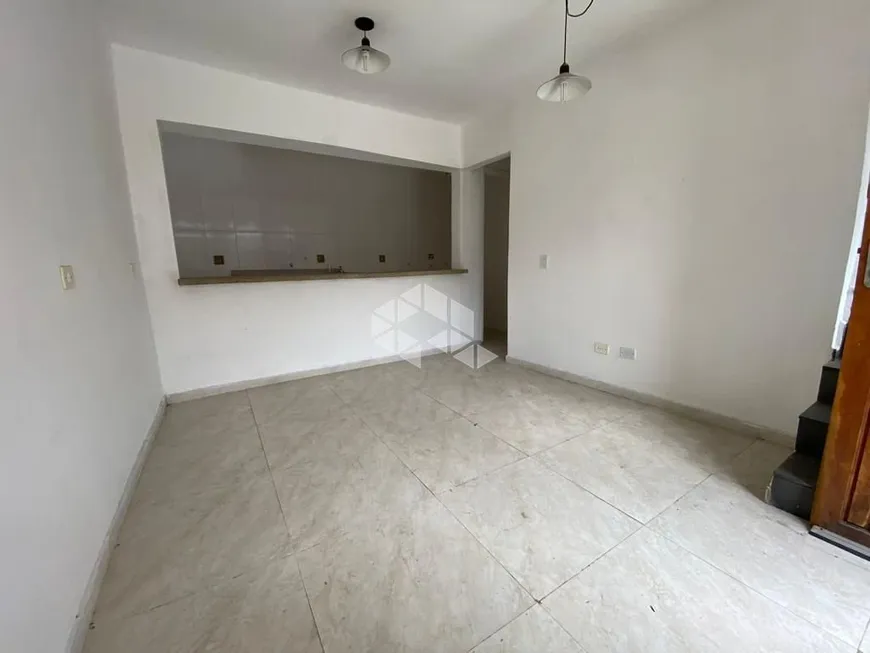 Foto 1 de Casa com 2 Quartos à venda, 45m² em Vila Santana, São Paulo