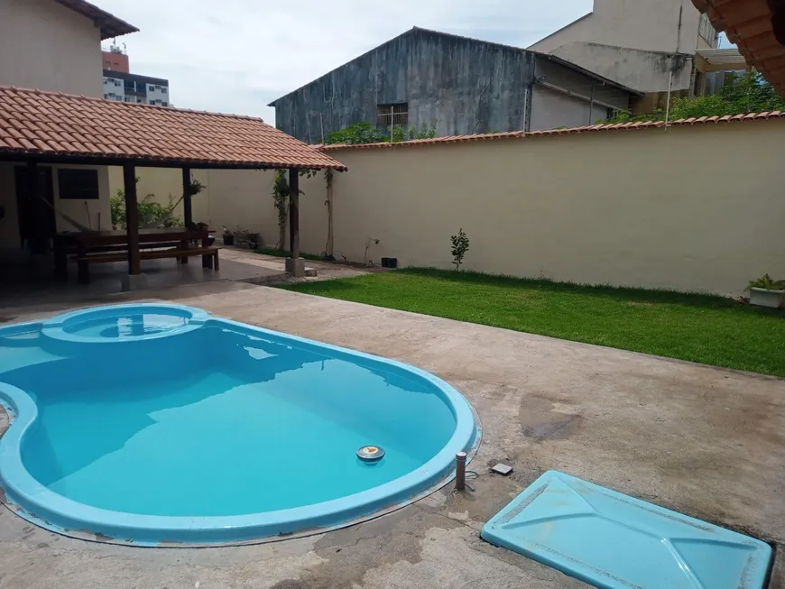 Foto 1 de Casa com 4 Quartos à venda, 240m² em Jardim Camburi, Vitória