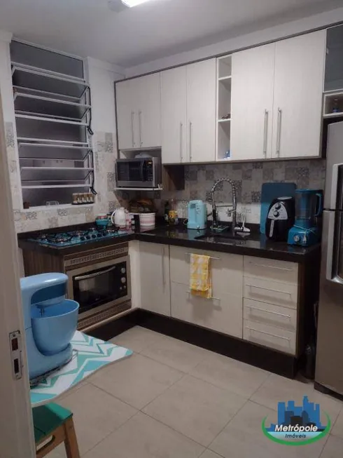 Foto 1 de Apartamento com 2 Quartos à venda, 56m² em Jardim Odete, Guarulhos