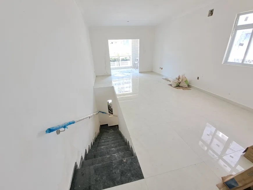 Foto 1 de Casa com 3 Quartos à venda, 120m² em Ponta da Praia, Santos