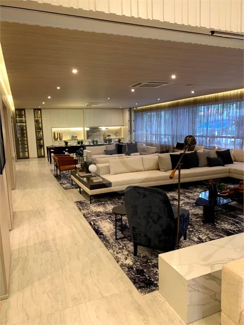 Foto 1 de Apartamento com 4 Quartos à venda, 277m² em Alto de Pinheiros, São Paulo