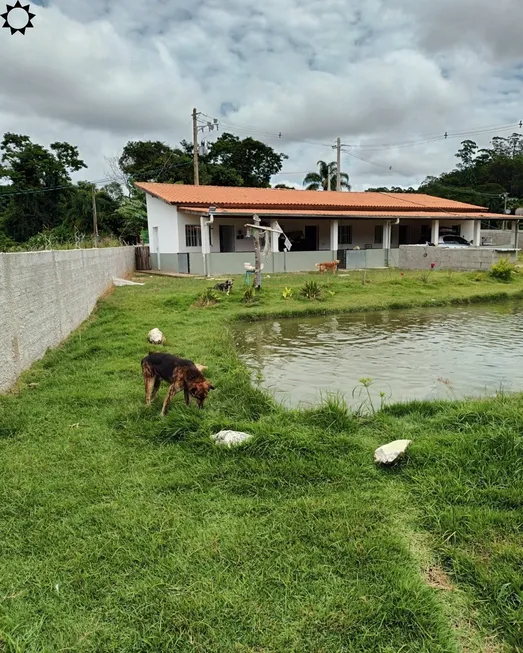 Foto 1 de Fazenda/Sítio com 4 Quartos à venda, 1300m² em Centro, Piedade