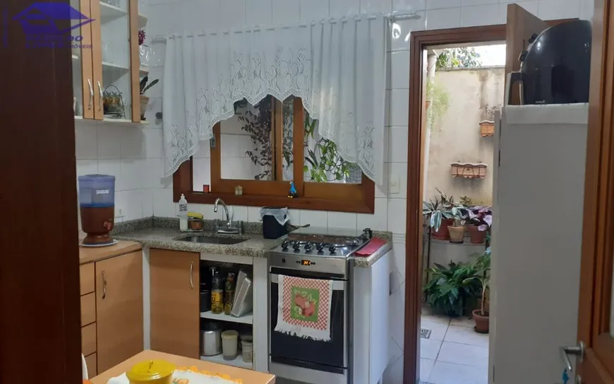 Foto 1 de Casa com 3 Quartos à venda, 98m² em Horto Florestal, São Paulo