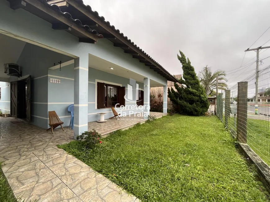 Foto 1 de Casa com 6 Quartos à venda, 228m² em Centro, Tramandaí