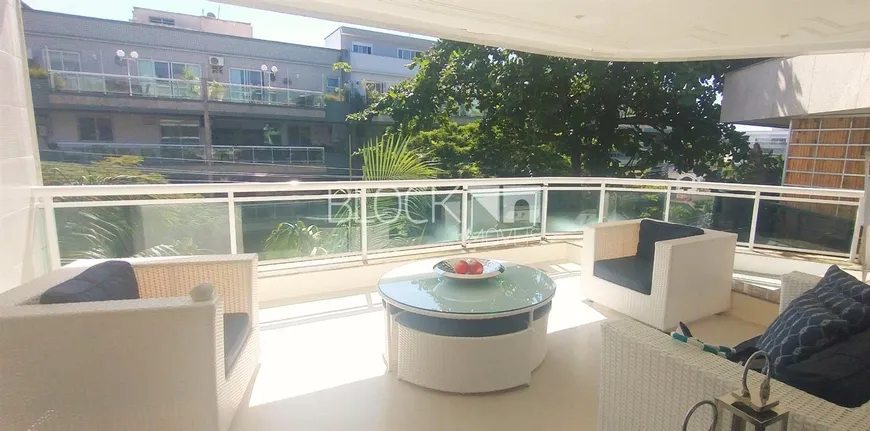 Foto 1 de Apartamento com 2 Quartos à venda, 104m² em Recreio Dos Bandeirantes, Rio de Janeiro