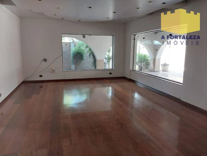 Foto 1 de Casa com 3 Quartos para alugar, 600m² em Vila Medon, Americana