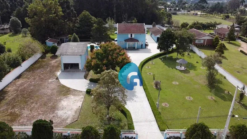 Foto 1 de Fazenda/Sítio com 5 Quartos à venda, 500m² em Campo Largo da Roseira, São José dos Pinhais