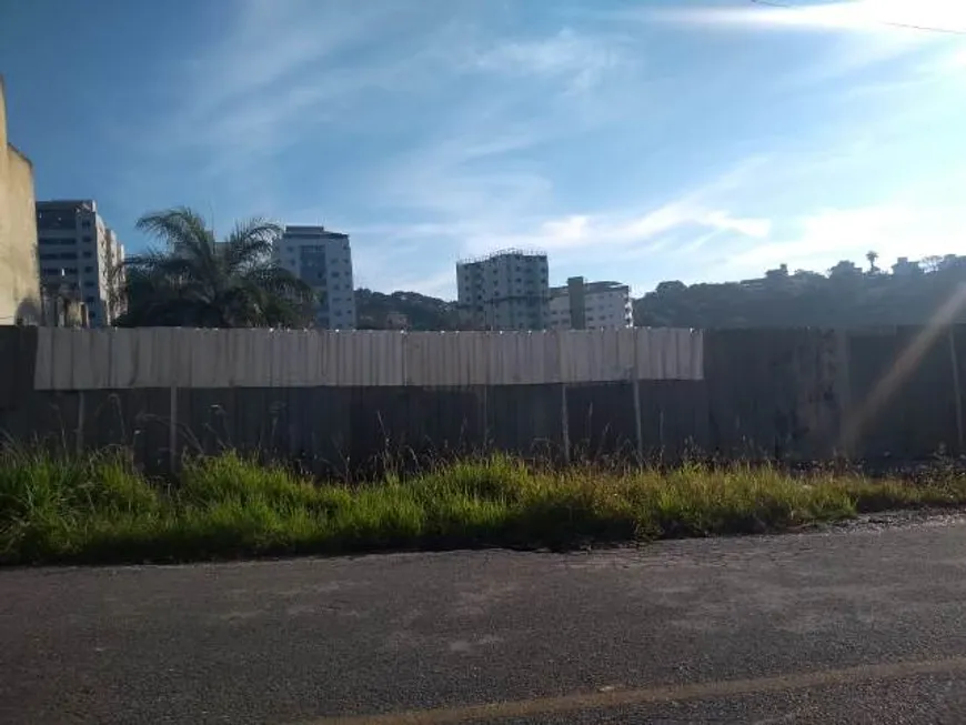 Foto 1 de Lote/Terreno à venda, 407m² em Cabral, Contagem