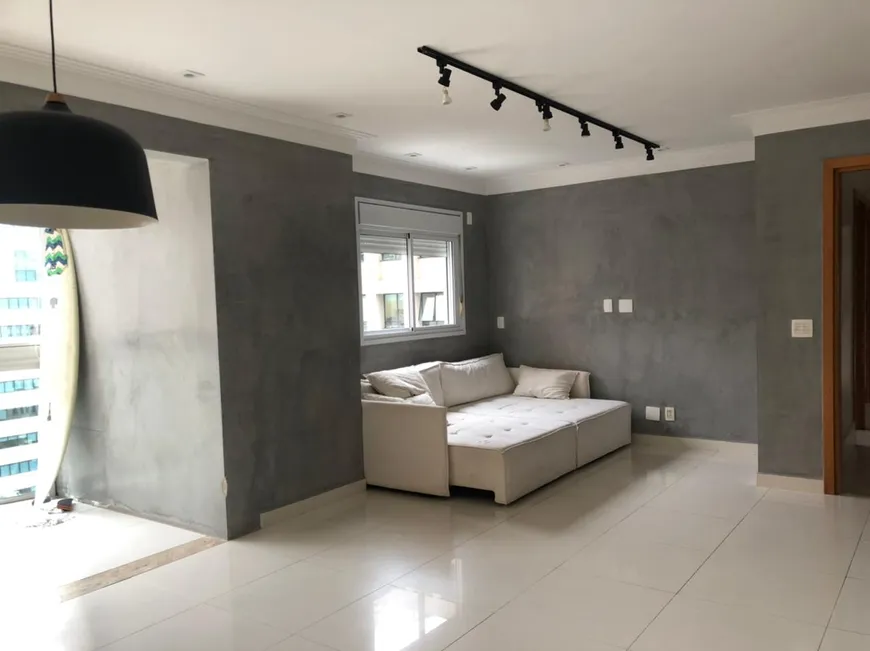 Foto 1 de Apartamento com 2 Quartos à venda, 93m² em Vila Olímpia, São Paulo