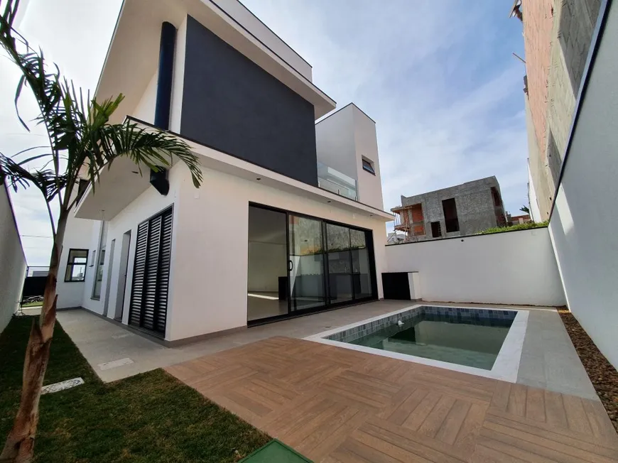 Foto 1 de Casa com 4 Quartos à venda, 214m² em JARDIM ERMIDA II, Jundiaí