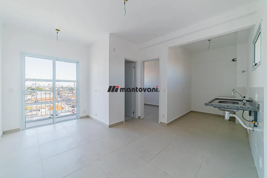 Foto 1 de Apartamento com 1 Quarto para alugar, 34m² em Vila Diva, São Paulo