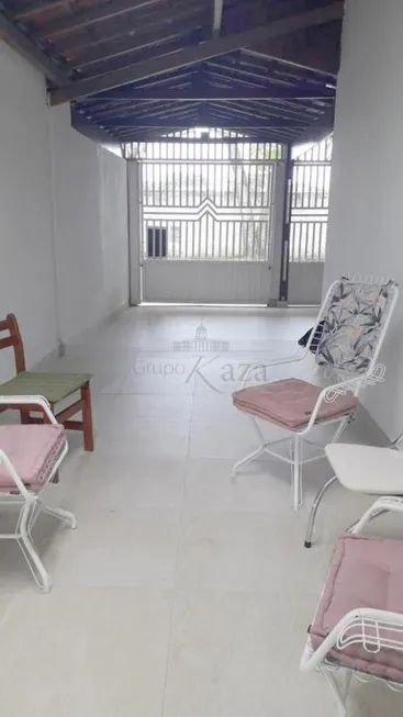 Foto 1 de Casa com 2 Quartos à venda, 75m² em Jardim das Indústrias, São José dos Campos