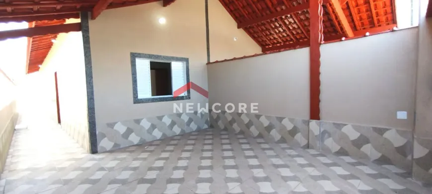 Foto 1 de Casa com 2 Quartos à venda, 76m² em Balneario Flórida Mirim, Mongaguá