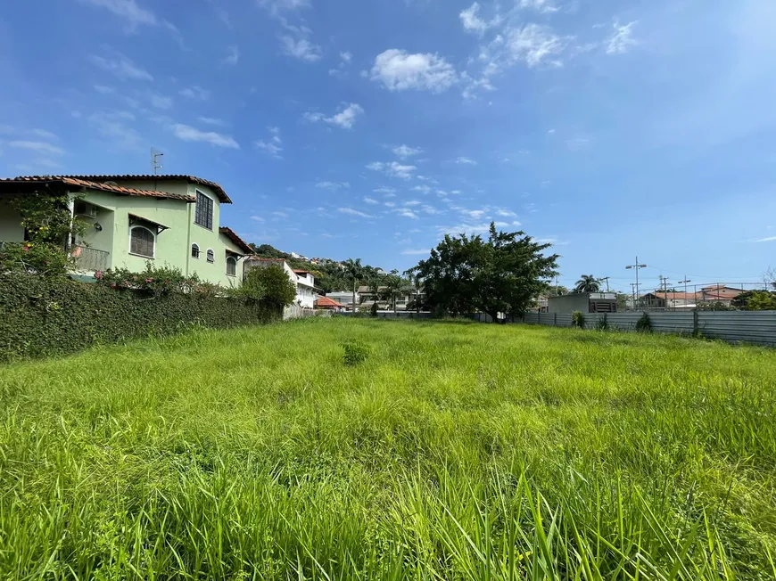 Foto 1 de Lote/Terreno à venda, 190m² em Piratininga, Niterói