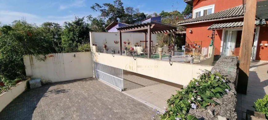 Foto 1 de Casa de Condomínio com 5 Quartos à venda, 562m² em Caraguata, Mairiporã
