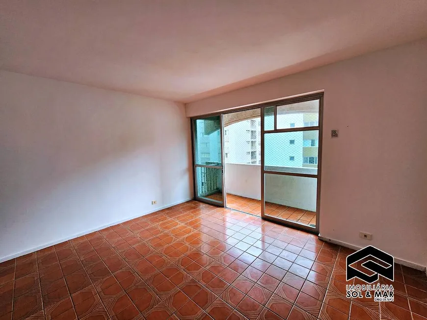 Foto 1 de Apartamento com 4 Quartos à venda, 120m² em Pitangueiras, Guarujá