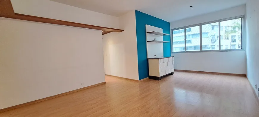 Foto 1 de Apartamento com 3 Quartos à venda, 93m² em Lagoa, Rio de Janeiro