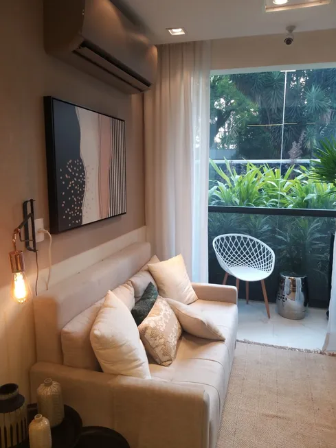 Foto 1 de Apartamento com 2 Quartos à venda, 33m² em Chácara Santo Antônio, São Paulo