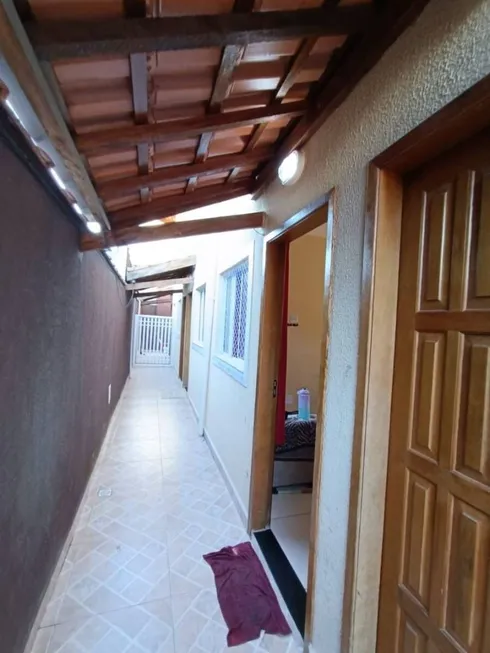 Foto 1 de Casa de Condomínio com 2 Quartos à venda, 58m² em Jardim Melvi, Praia Grande