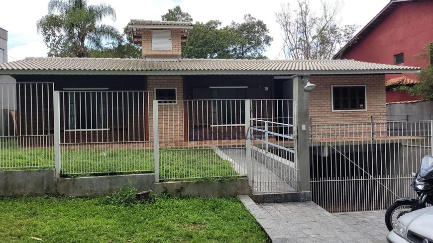 Foto 1 de Casa com 3 Quartos à venda, 200m² em Alpes da Cantareira, Mairiporã