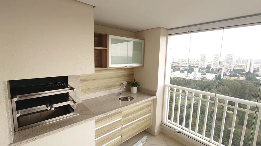 Foto 1 de Apartamento com 4 Quartos para alugar, 233m² em Alto Da Boa Vista, São Paulo